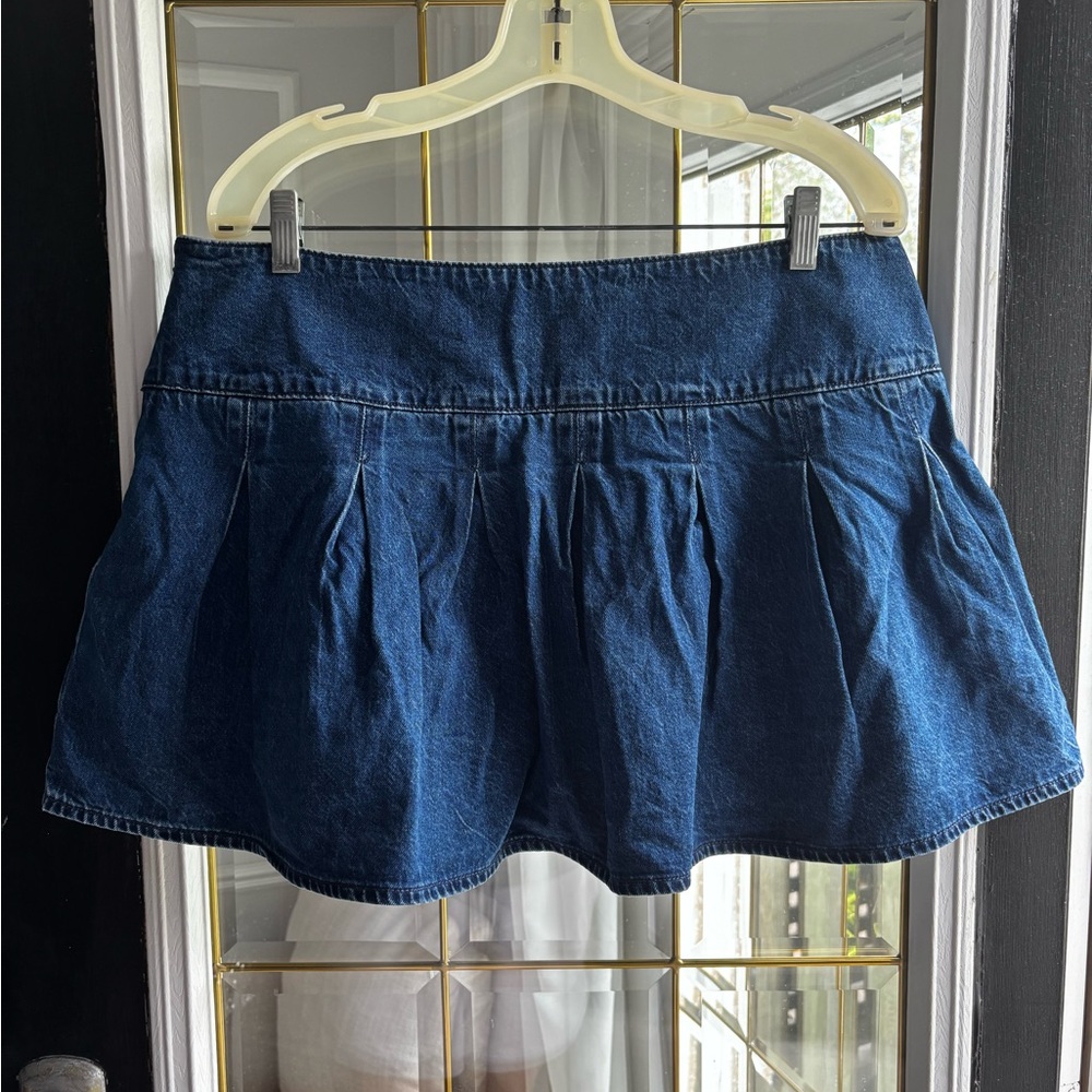 American Eagle Blue Pleated Ultra Mini Skirt